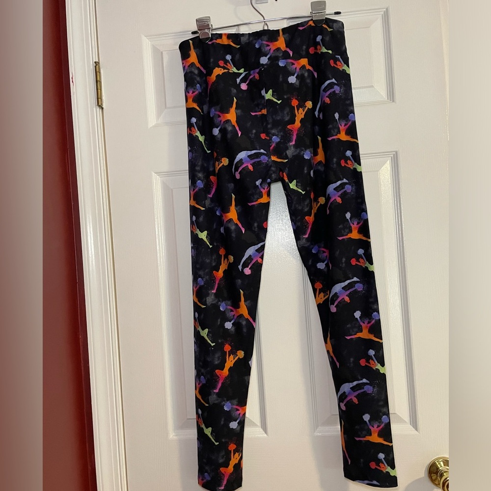 LuLaRoe Leggings - Picture 2 of 4